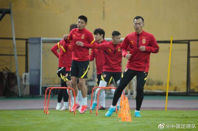 乡野孽乱